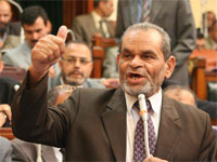 Muslim Brotherhood MP Calls for a Law Permitting Impeachment of the President